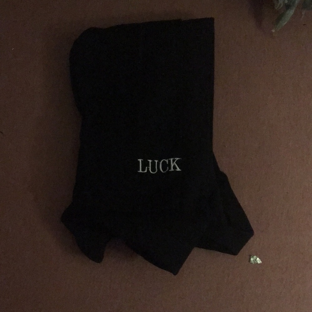 Black luck label